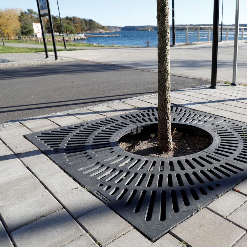 Markgaller klassiskt; Järn i offentlig Miljö