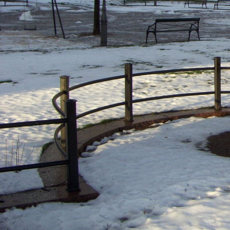 Nordhägnstaket med två följare